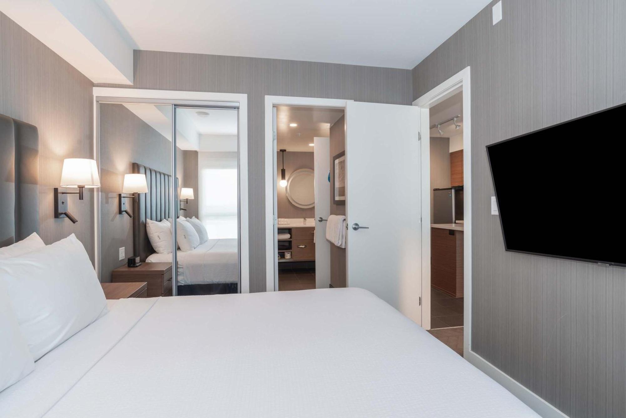 Sandman Signature Saskatoon South Hotel Eksteriør billede