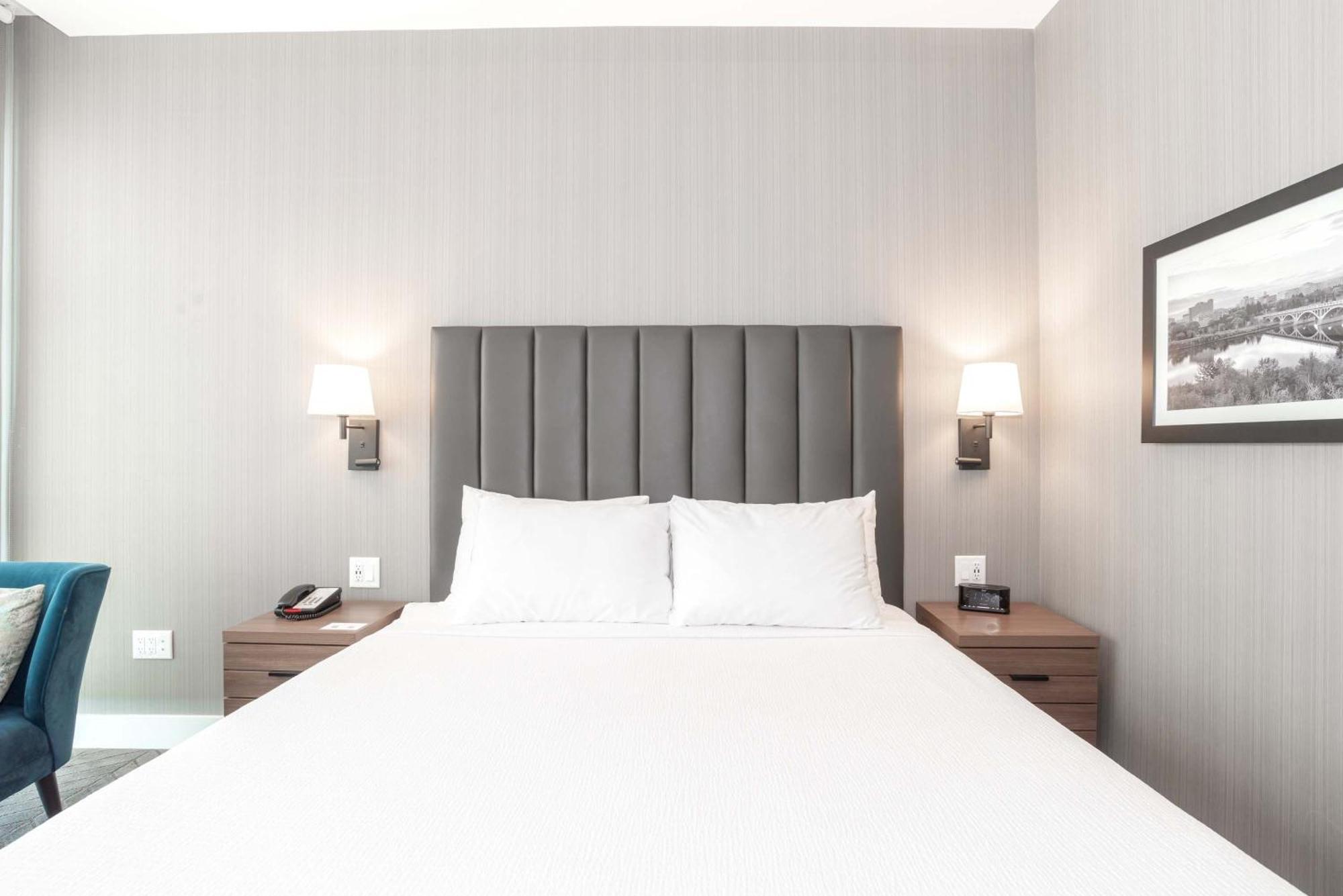 Sandman Signature Saskatoon South Hotel Eksteriør billede
