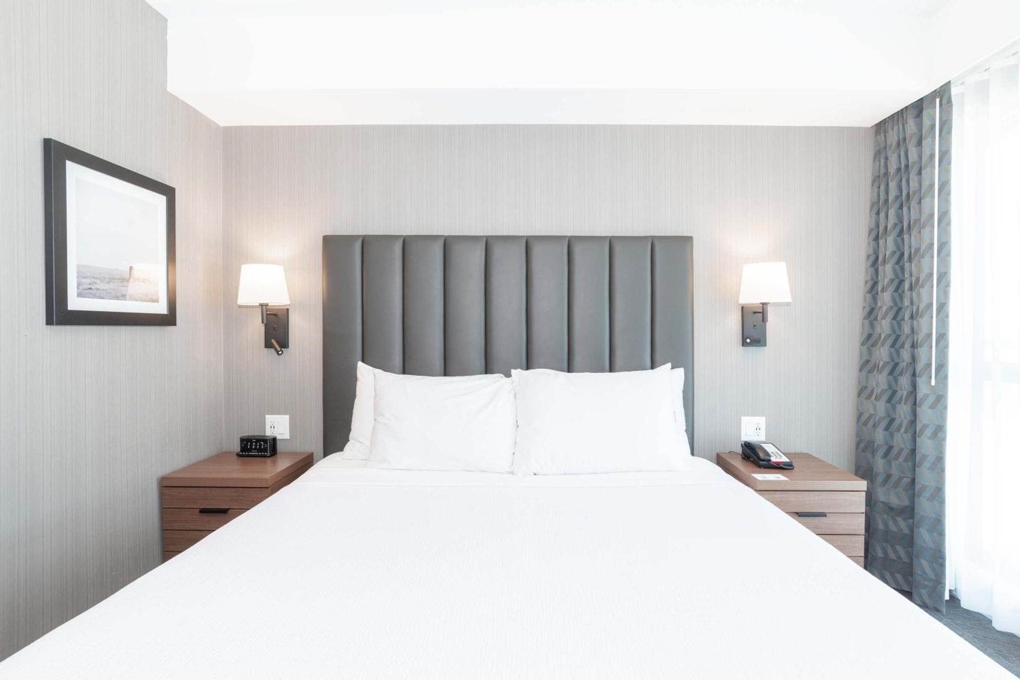 Sandman Signature Saskatoon South Hotel Eksteriør billede